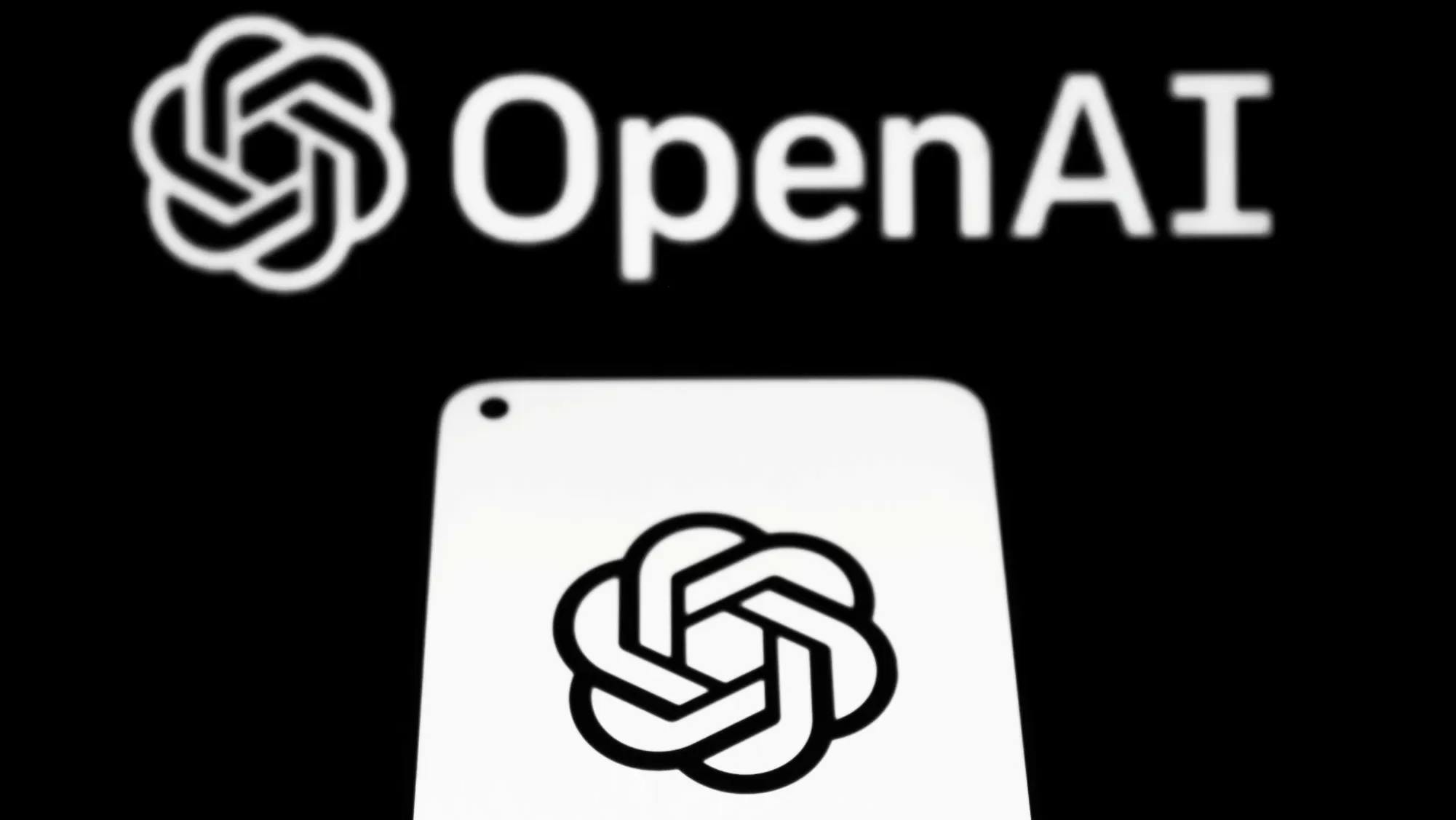 OpenAI aposta em interface cérebro-computador