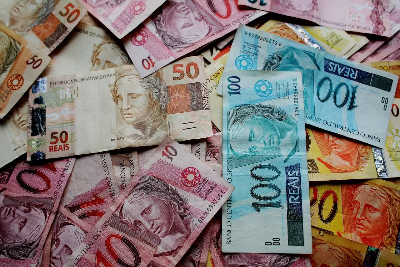 Investidores institucionais movimentaram quase R$ 1 tri em ações na B3 em 2025