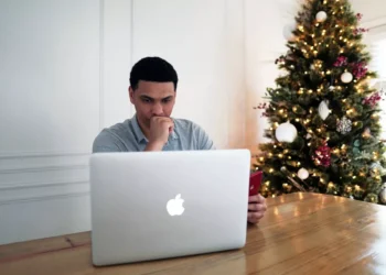 “Desmistificando as Finanças: Experiências de Sucesso e Saúde Financeira”