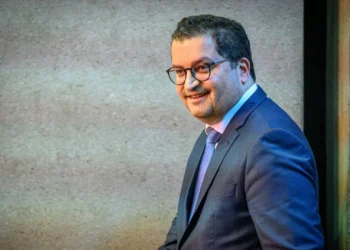 Ministérios preparam orçamentos com reserva de 2,5%