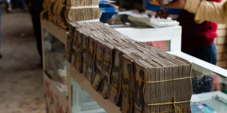 “Explorando o Mundo das Finanças: Conceitos e Aplicações”