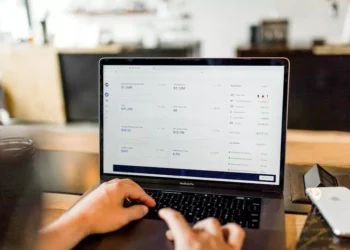 “Desmistificando as Finanças: Novas Perspectivas e Oportunidades de Sucesso”