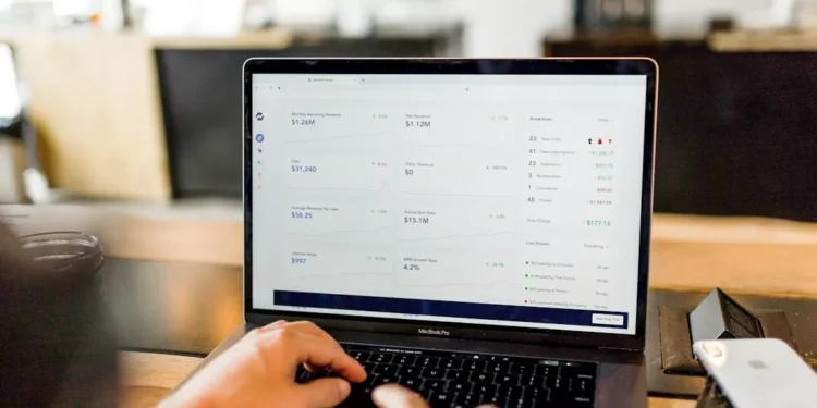 “Desmistificando as Finanças: Novas Perspectivas e Oportunidades de Sucesso”