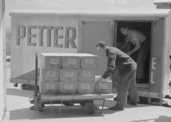 “A Economia: Impactos e Experiências no Cotidiano”