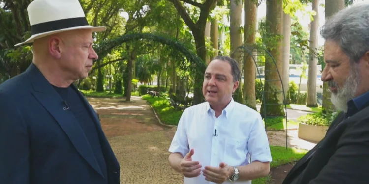 Dr. Kalil e Mario Sergio Cortella comentam a “banalização da palavra amigo”