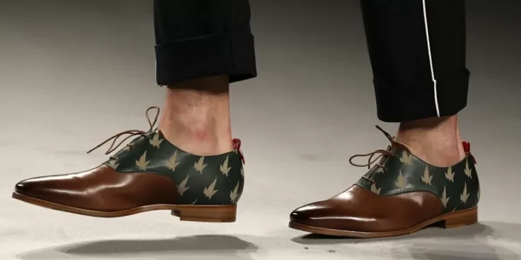 Fileira do calçado leva 75 empresas a Milão em contexto internacional “de grande exigência”