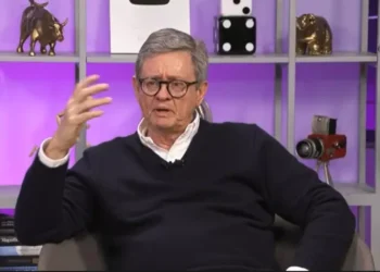 EUA podem repetir anos 70, com recessão, inflação elevada e corte de juros, diz Leme