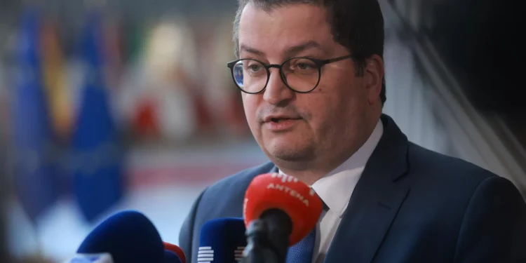 Governo volta a reunir-se com sindicatos sobre novas autoridades das Finanças