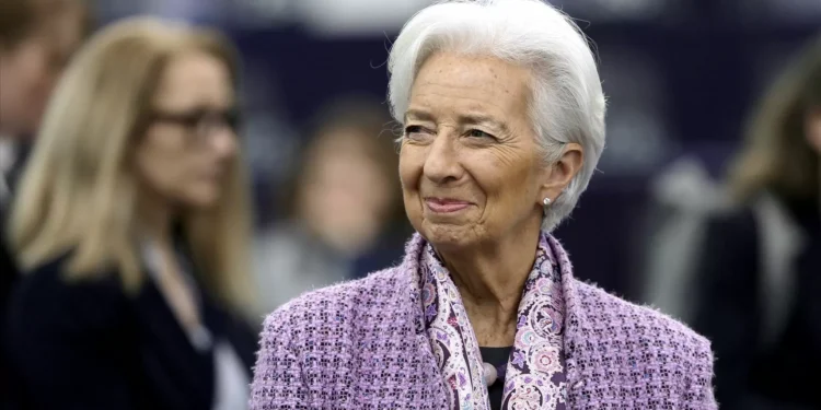 BCE anuncia nova descida nas taxas de juro para 2,5%