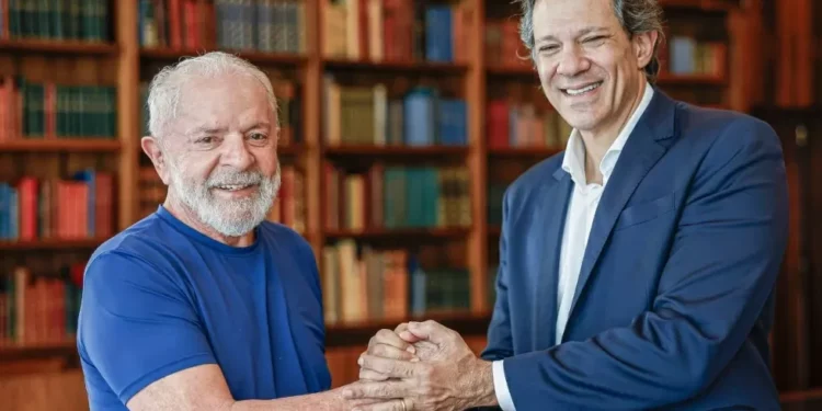 Governo propõe reter na fonte dividendos que superem R$ 50 mil; entenda medida