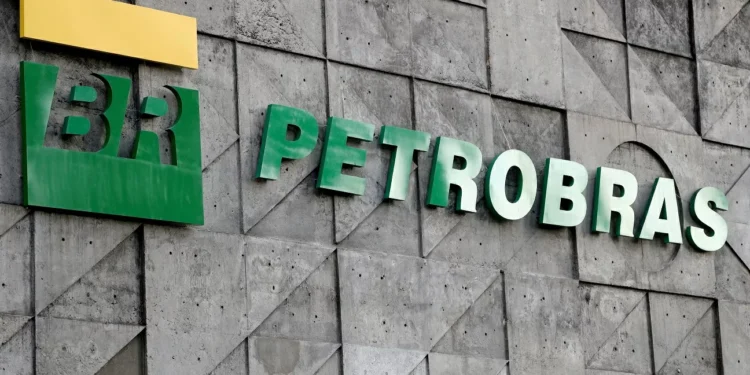 Como garantir em abril parte dos R$ 9,1 bilhões em dividendos da Petrobras?