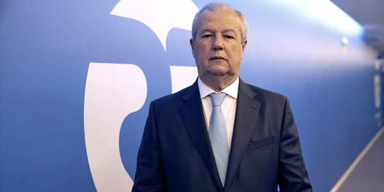 Turismo preocupado com tarifas, mas “não sente efeitos imediatos”