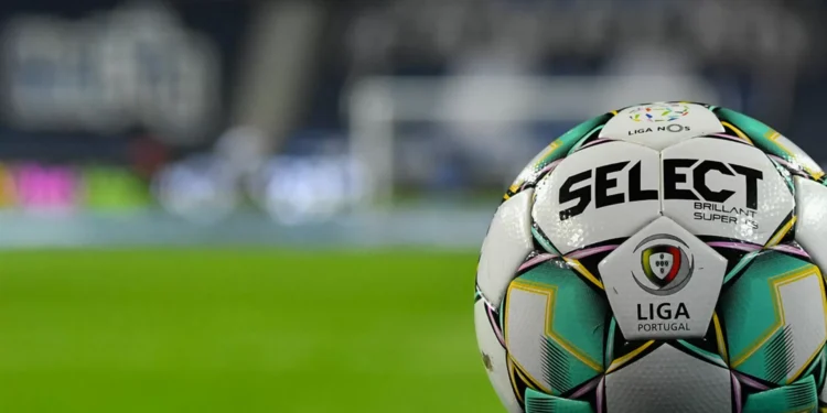 Vizela derrota líder da II Liga