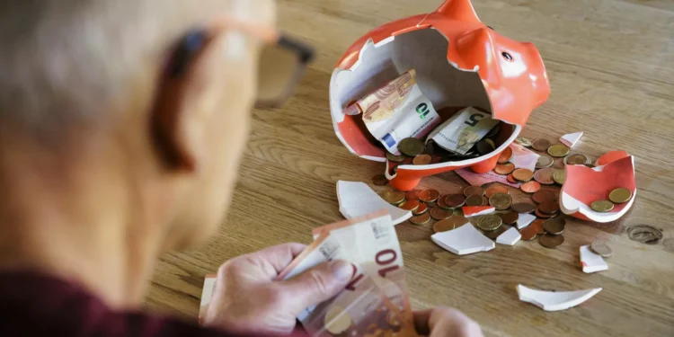 Vai pedir um empréstimo ou renegociar? Saiba o que deve ter em conta