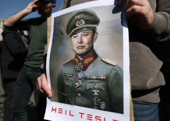 Vendas da Tesla caem 45% na União Europeia até março