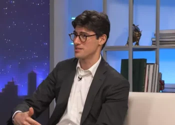 Ashmore: Política fiscal favoreceu empresas nos EUA, mas causou desequilíbrio macro