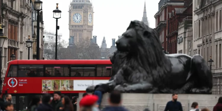 Houve mais portugueses expulsos ou deportados para Portugal em 2024