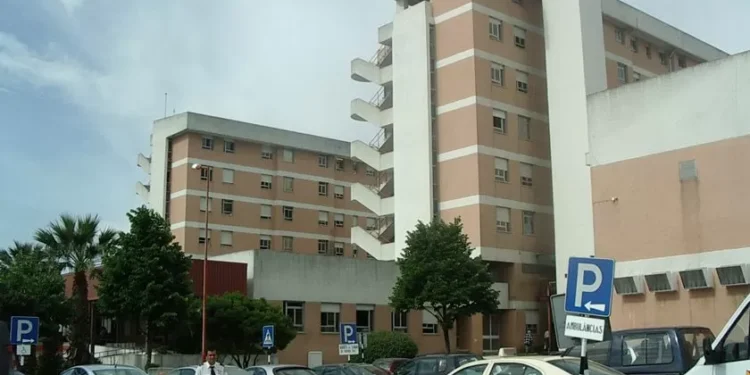 Garcia de Orta sem urgências de obstetrícia durante cinco dias é “inadmissível”