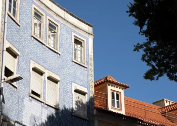 Habitação. Taxa de juro de novos créditos cai em fevereiro para 3,17%