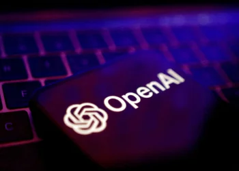 OpenAI trabalha em plataforma de mídia social semelhante ao X, diz site