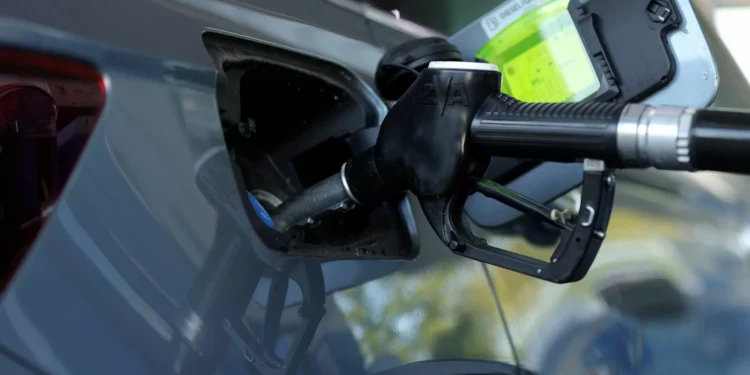 Preços dos combustíveis com forte queda esta semana