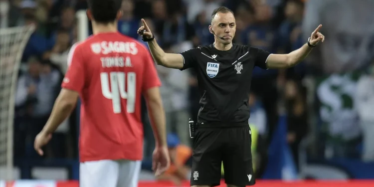 Nota 4 para João Pinheiro. “Boa arbitragem, golos legais”