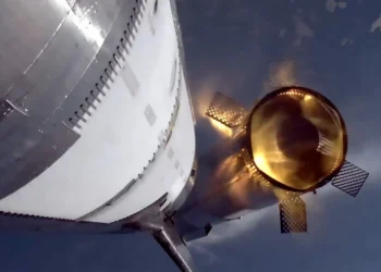 Starship: FAA aprova investigação da SpaceX sobre explosão do foguete em voo de teste