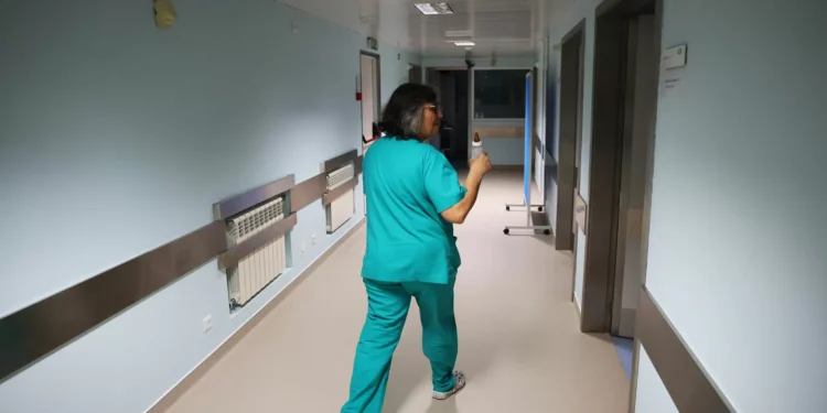 Saúde. Apesar do aumento dos seguros privados, mais de metade da despesa ainda é paga por impostos