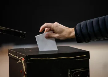 Mais de um terço dos empresários da ACEGE não acredita numa maioria estável