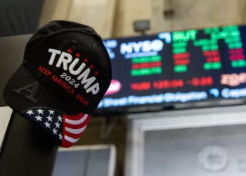 “TACO Trade”: entenda a aposta de investidores de que “Trump sempre vai recuar”