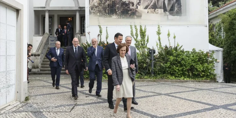 Foto do dia. Montenegro junta antigos líderes do PSD ao almoço