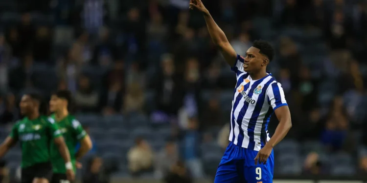 FC Porto compra Nehuén Peréz por 13,3 milhões e investe mais cinco milhões em Samu