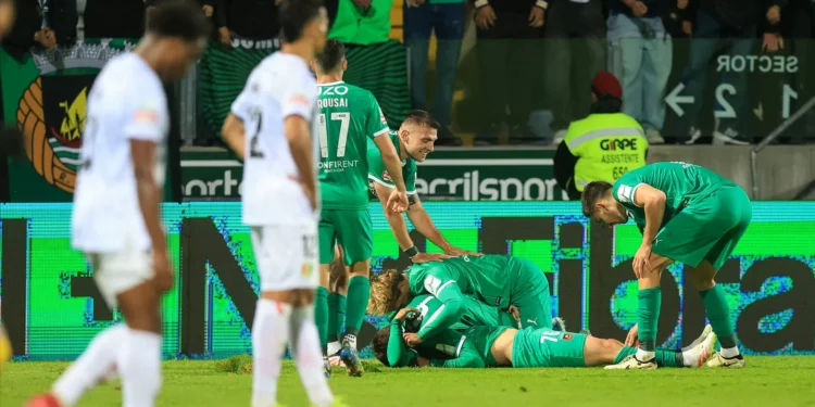 E no fim sobram quatro. Rio Ave garante manutenção na I Liga com vitória sobre o Estrela