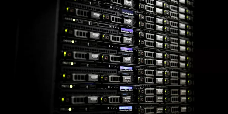 BDRs de ETFs de infraestrutura digital e small caps americanas estreiam hoje na B3