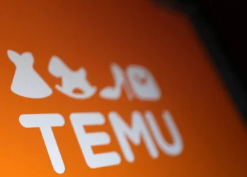 UE admite taxa fixa de 2 euros sobre encomendas da Temu e Shein