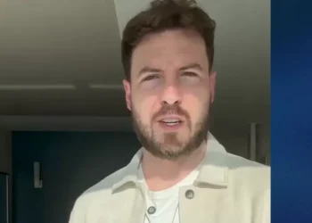 Narrativa de Buffett endossa Greg Abel como líder, diz Thiago Nigro, o Primo Rico