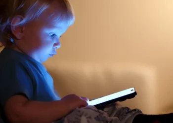 Gemini para baixinhos: Google vai permitir que crianças menores de 13 anos usem IA