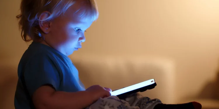 Gemini para baixinhos: Google vai permitir que crianças menores de 13 anos usem IA