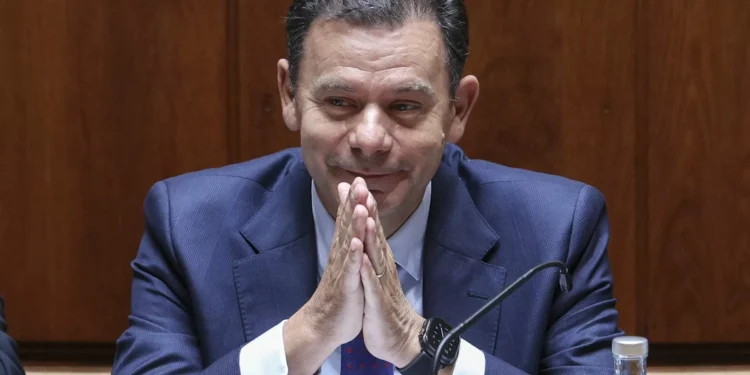 Governo propõe descidas do IRS entre 0,4% e 0,6% nas taxas dos primeiros oito escalões