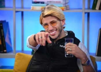 Garanta até 55% OFF na Expert XP com cupom InfoMoney e veja Jorginho de perto