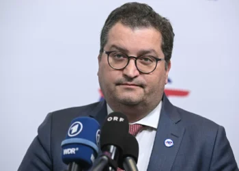 Fundo de resgate do euro admite riscos para sustentabilidade da dívida de Portugal