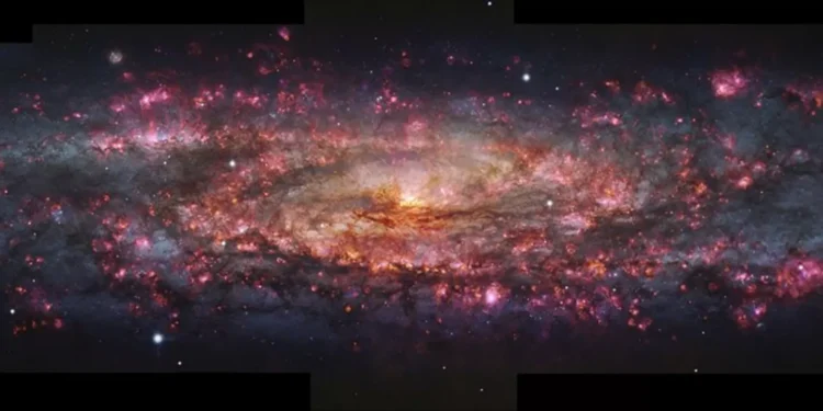 Veja: foto detalhada mostra galáxia com milhares de cores