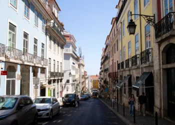 Preços da habitação com aumento recorde de 16,3% nos primeiros três meses do ano