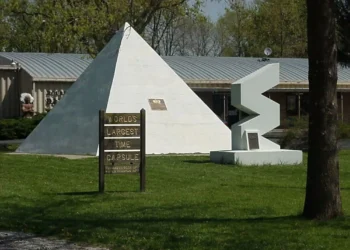 Maior cápsula do tempo do mundo vai ser aberta em breve