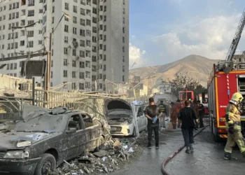 Ataques israelitas no Irão provocaram 78 mortos e mais de 320 feridos