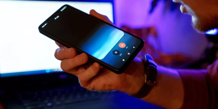 Search Live: Google libera busca por voz com IA nos EUA