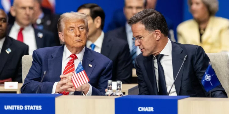 “Nova postura” de Trump pode facilitar envio de armas para a Ucrânia através da NATO