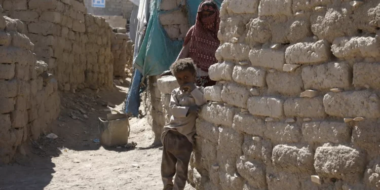 Fome diminuiu no mundo, mas aumentou em África e no Médio Oriente