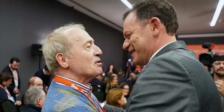 Luís Filipe Menezes é candidato pelo PSD à Câmara de Gaia