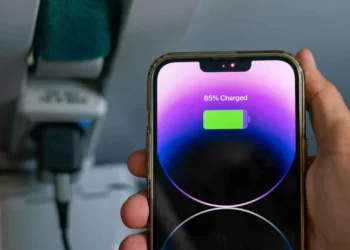 8 dicas para entregadores do iFood economizarem bateria no celular